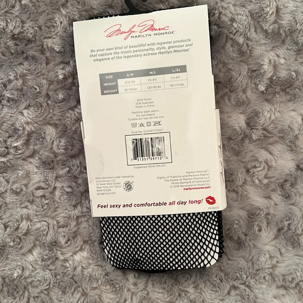 Marilyn Monroe Black Fishnet Tights Size M/L NWT